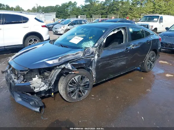 JHMFC1F37JX026871 2018 HONDA CIVIC - Image 2