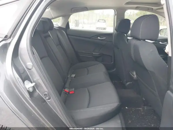 JHMFC1F37JX027566 2018 HONDA CIVIC - Image 8