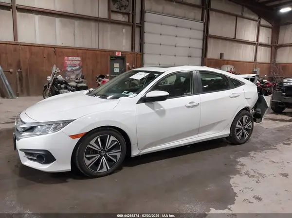 JHMFC1F37JX028457 2018 HONDA CIVIC - Image 2