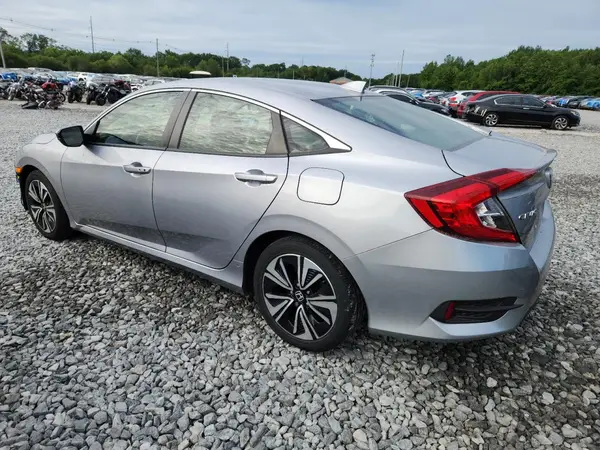 JHMFC1F37JX028555 2018 HONDA CIVIC - Image 2