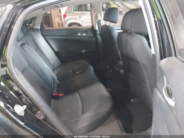 JHMFC1F37JX028829 2018 HONDA CIVIC - Image 8