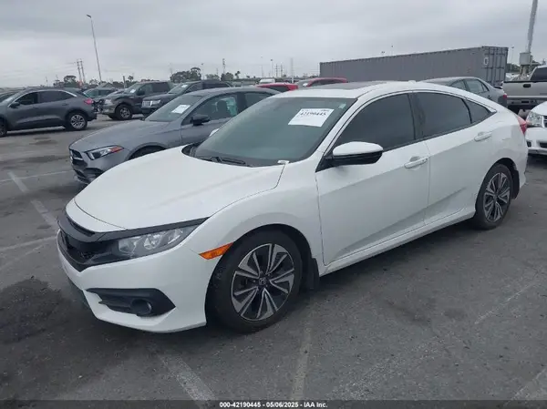 JHMFC1F37JX033660 2018 HONDA CIVIC - Image 2