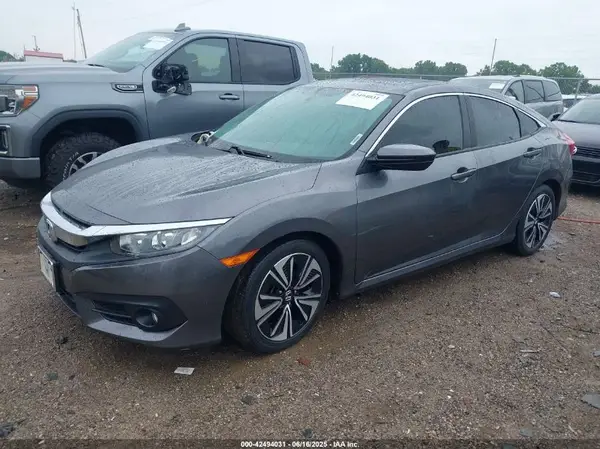 JHMFC1F37JX035196 2018 HONDA CIVIC - Image 2