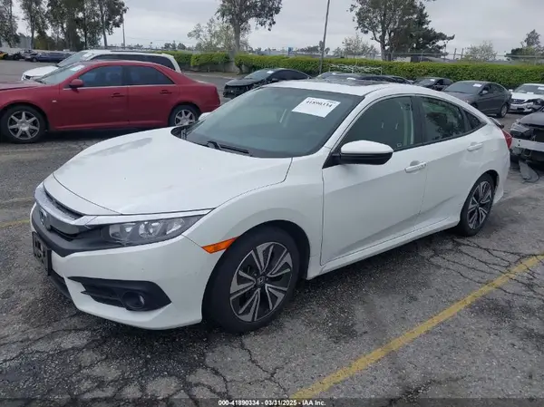 JHMFC1F37JX039037 2018 HONDA CIVIC - Image 2
