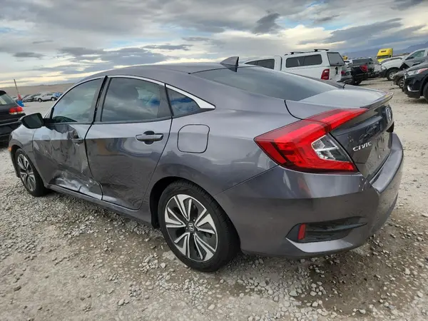 JHMFC1F38JX004622 2018 HONDA CIVIC - Image 2