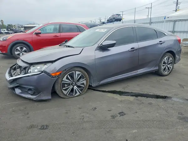 JHMFC1F38JX005964 2018 HONDA CIVIC - Image 1