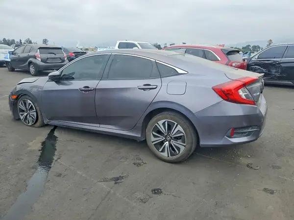 JHMFC1F38JX005964 2018 HONDA CIVIC - Image 2