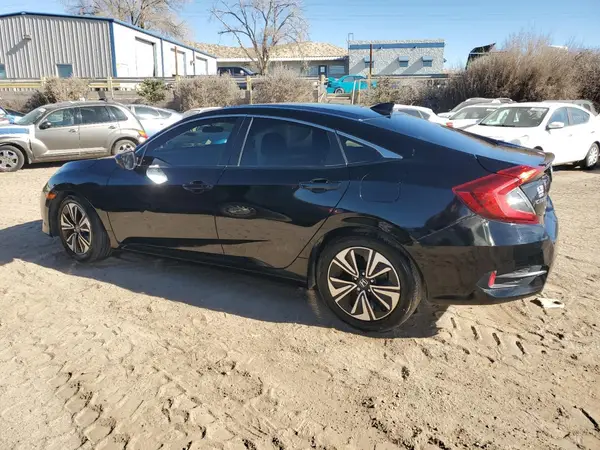 JHMFC1F38JX011764 2018 HONDA CIVIC - Image 2