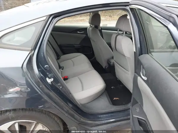 JHMFC1F38JX016589 2018 HONDA CIVIC - Image 8