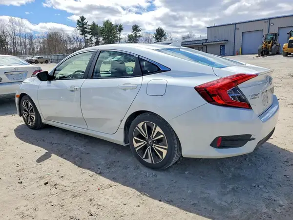 JHMFC1F38JX020206 2018 HONDA CIVIC - Image 2