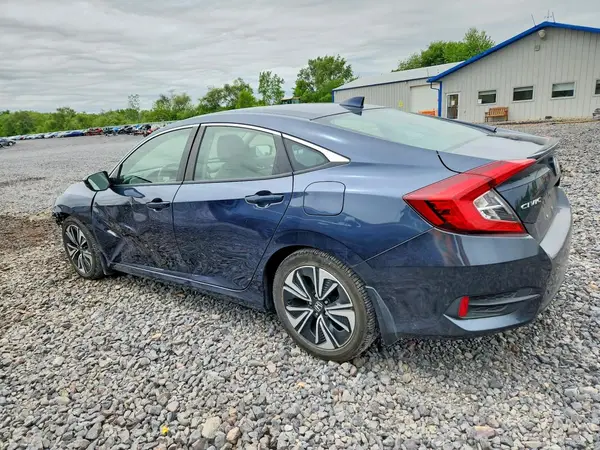 JHMFC1F38JX020755 2018 HONDA CIVIC - Image 2