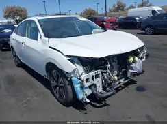 JHMFC1F38JX021789 2018 HONDA CIVIC