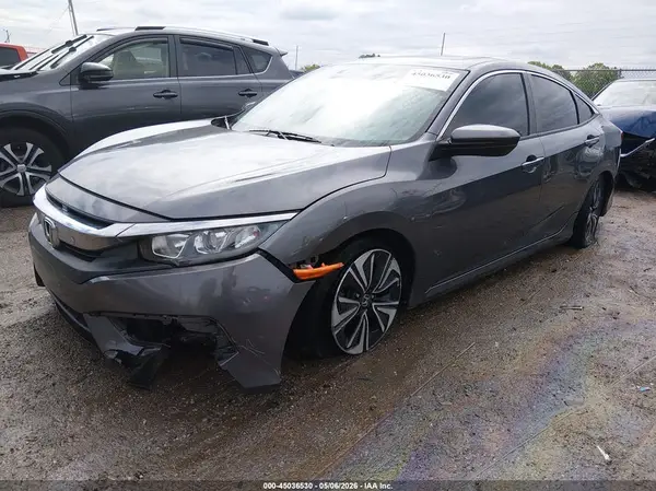 JHMFC1F38JX022411 2018 HONDA CIVIC - Image 2
