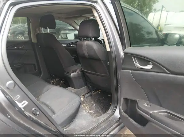 JHMFC1F38JX022411 2018 HONDA CIVIC - Image 8