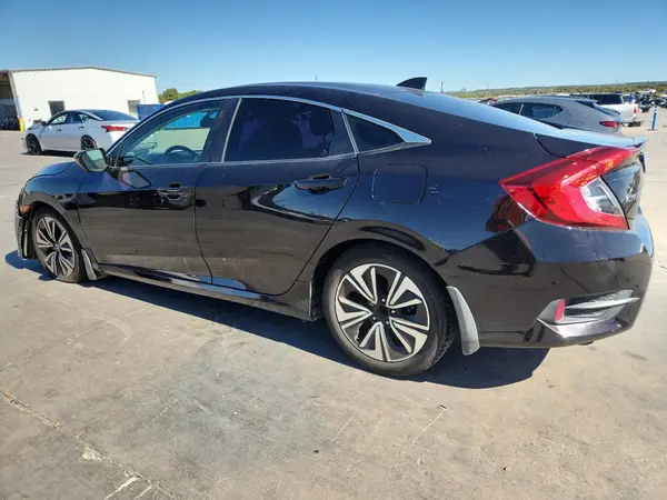 JHMFC1F38JX022635 2018 HONDA CIVIC - Image 2