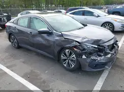 JHMFC1F38JX025700 2018 HONDA CIVIC