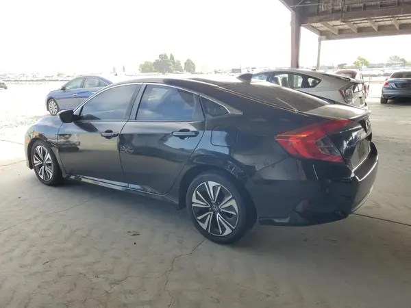 JHMFC1F38JX028600 2018 HONDA CIVIC - Image 2