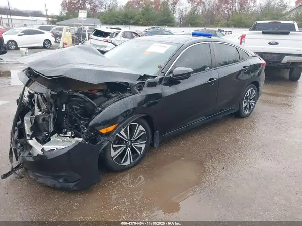 JHMFC1F38JX031030 2018 HONDA CIVIC - Image 2