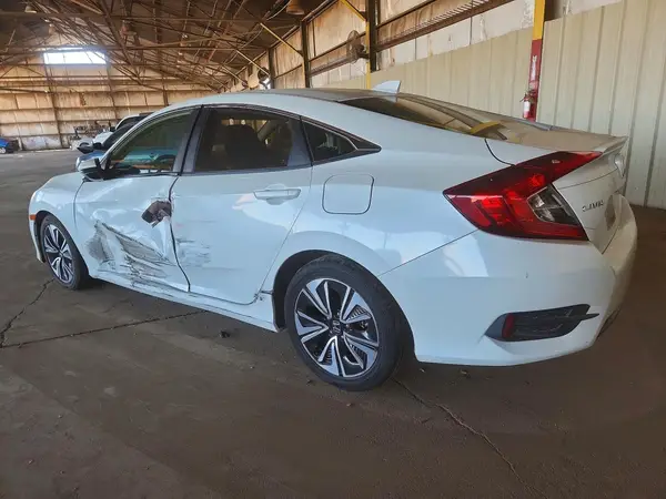 JHMFC1F38JX031528 2018 HONDA CIVIC - Image 2