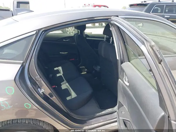 JHMFC1F38JX039483 2018 HONDA CIVIC - Image 8
