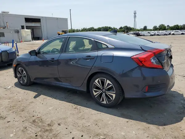 JHMFC1F38JX042643 2018 HONDA CIVIC - Image 2