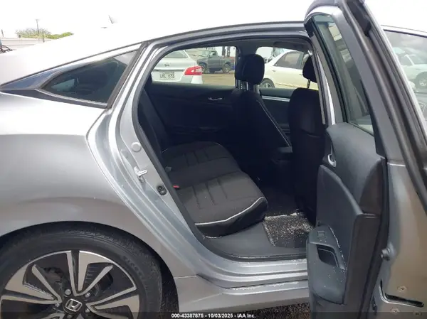 JHMFC1F38JX042917 2018 HONDA CIVIC - Image 8