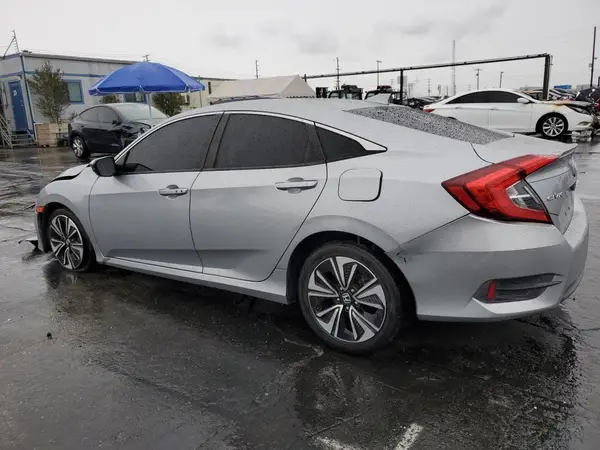 JHMFC1F38JX042920 2018 HONDA CIVIC - Image 2