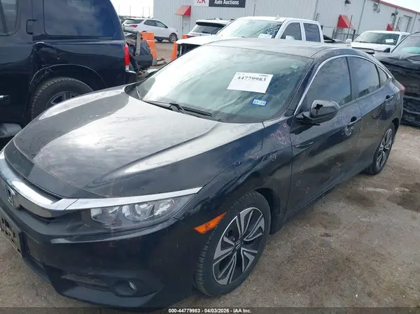 JHMFC1F39JX001504 2018 HONDA CIVIC - Image 2