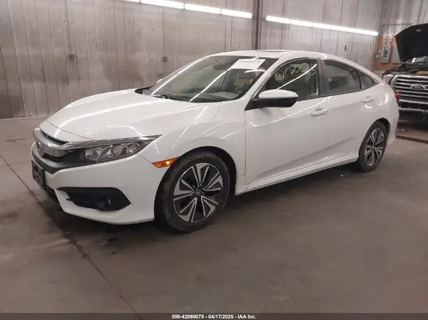 JHMFC1F39JX002653 2018 HONDA CIVIC - Image 2