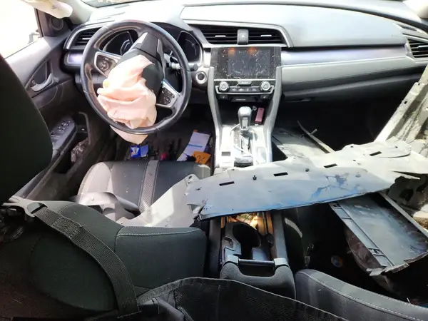 JHMFC1F39JX007478 2018 HONDA CIVIC - Image 8