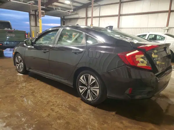 JHMFC1F39JX013152 2018 HONDA CIVIC - Image 2