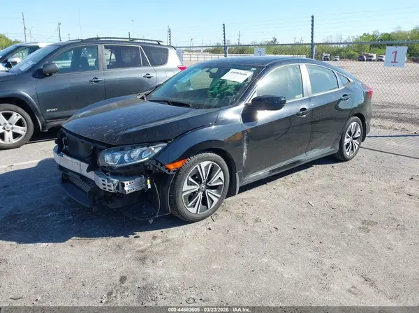 JHMFC1F39JX016648 2018 HONDA CIVIC - Image 2
