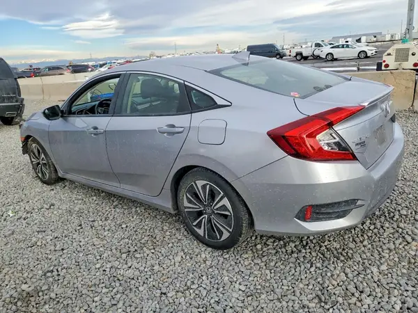 JHMFC1F39JX019209 2018 HONDA CIVIC - Image 2