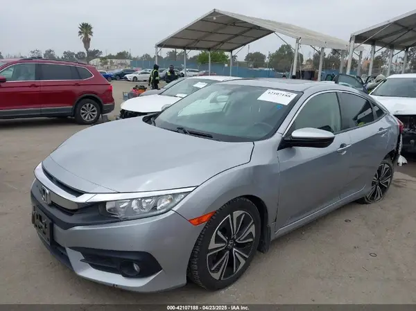 JHMFC1F39JX021543 2018 HONDA CIVIC - Image 2