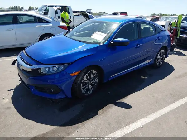 JHMFC1F3XJX002662 2018 HONDA CIVIC - Image 2
