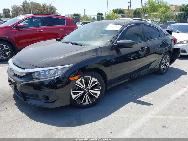 JHMFC1F3XJX005903 2018 HONDA CIVIC - Image 2
