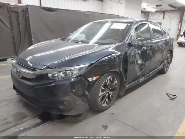JHMFC1F3XJX007439 2018 HONDA CIVIC - Image 2