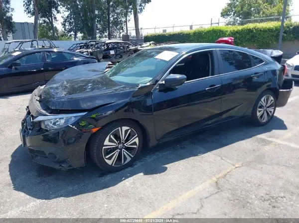 JHMFC1F3XJX014066 2018 HONDA CIVIC - Image 2