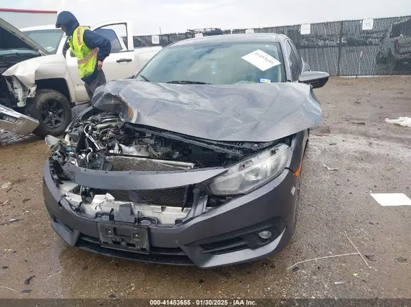 JHMFC1F3XJX017615 2018 HONDA CIVIC - Image 2