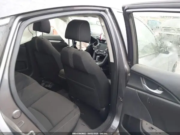 JHMFC1F3XJX025679 2018 HONDA CIVIC - Image 8