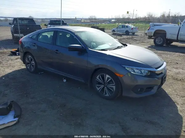 JHMFC1F3XJX025892 2018 HONDA CIVIC - Image 1