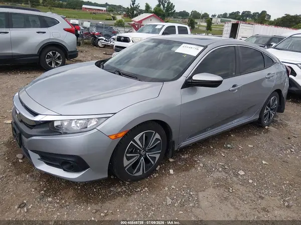JHMFC1F3XJX025987 2018 HONDA CIVIC - Image 2