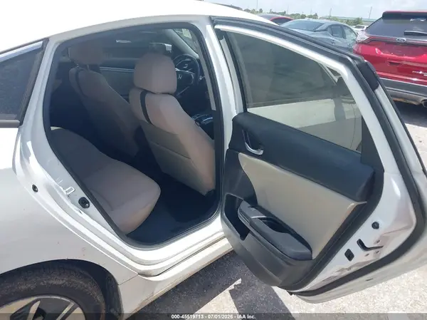 JHMFC1F3XJX033510 2018 HONDA CIVIC - Image 8