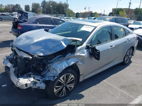 JHMFC1F3XJX035919 2018 HONDA CIVIC - Image 2