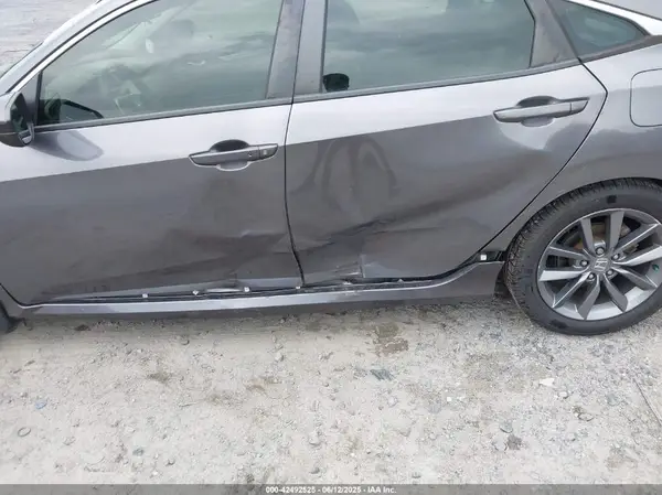 2019 HONDA CIVIC auction photo 6