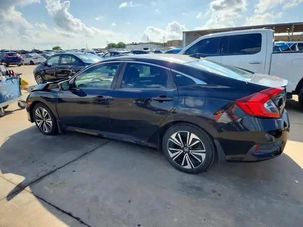 JHMFC1F41JX009735 2018 HONDA CIVIC - Image 2
