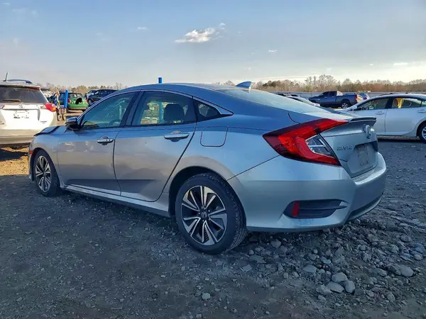 JHMFC1F41JX028706 2018 HONDA CIVIC - Image 2