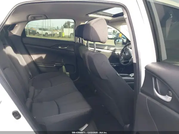 JHMFC1F42JX036104 2018 HONDA CIVIC - Image 8