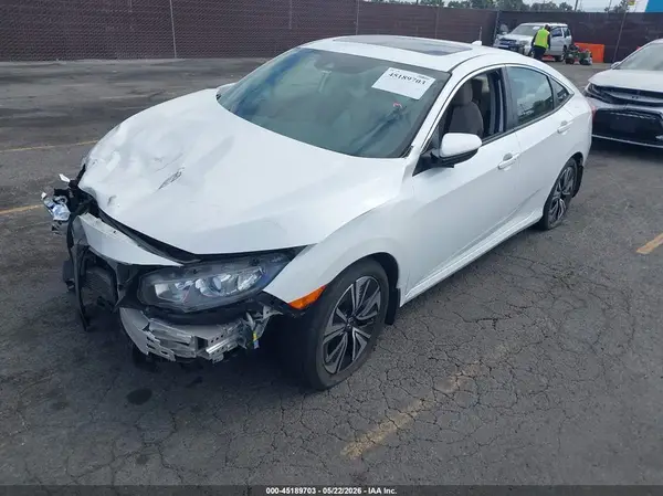 JHMFC1F44JX025766 2018 HONDA CIVIC - Image 2