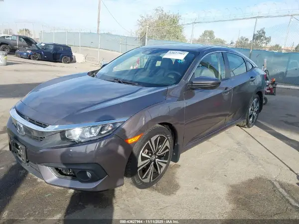 JHMFC1F46JX009360 2018 HONDA CIVIC - Image 2